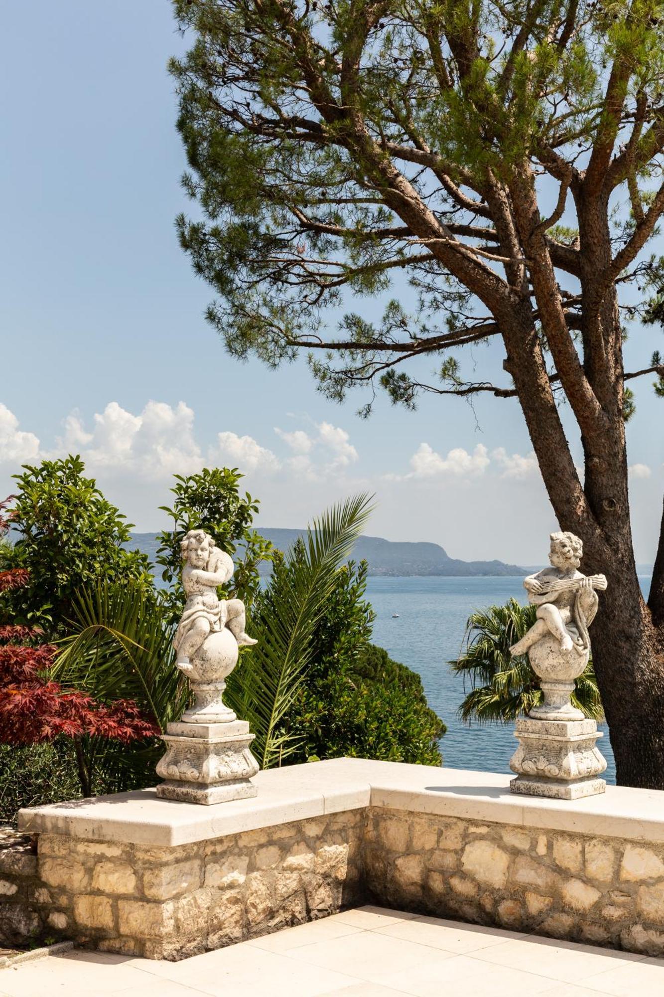 Hotel Villa Rosenhof 1893 Gardone Riviera Exterior foto